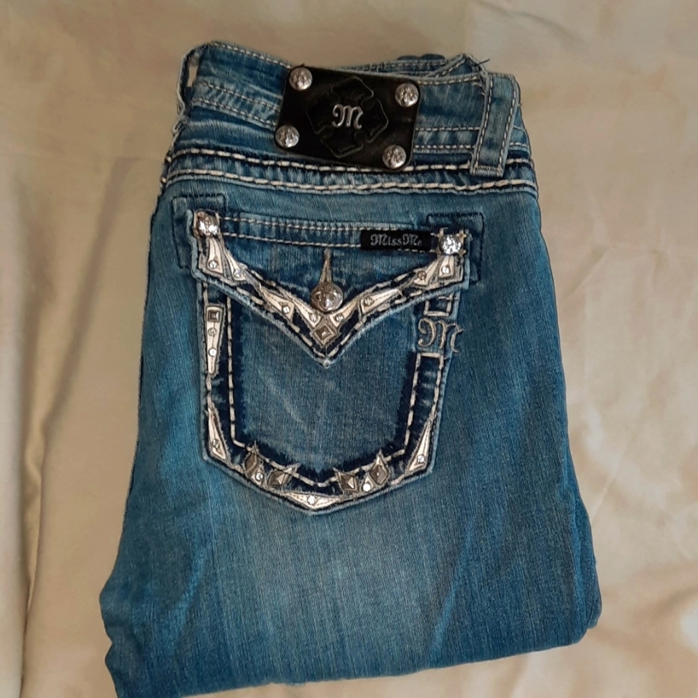 MissMe size 29 mid rise bootcut